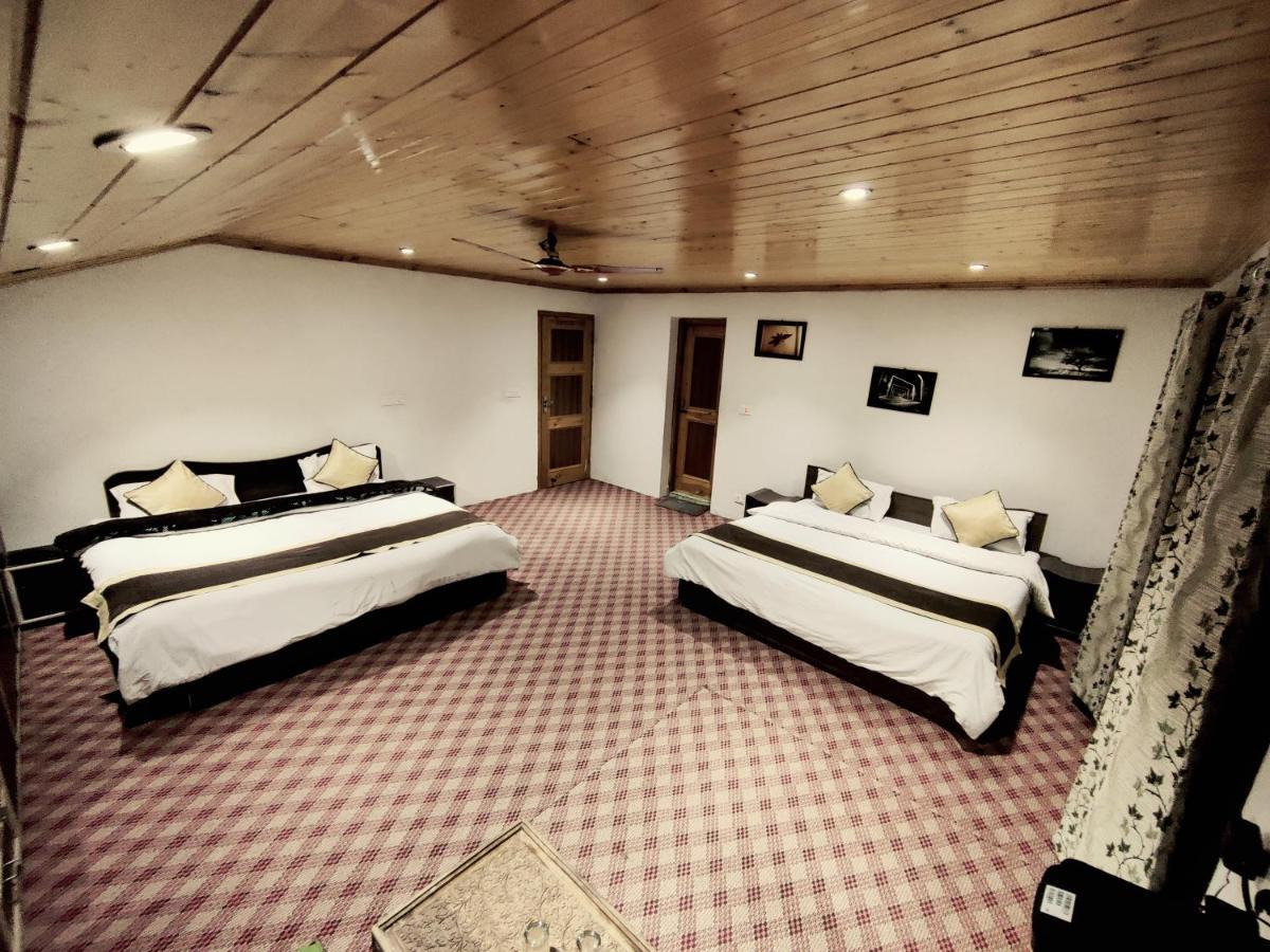 Hotel Sheesha Residency Srīnagar Exteriér fotografie