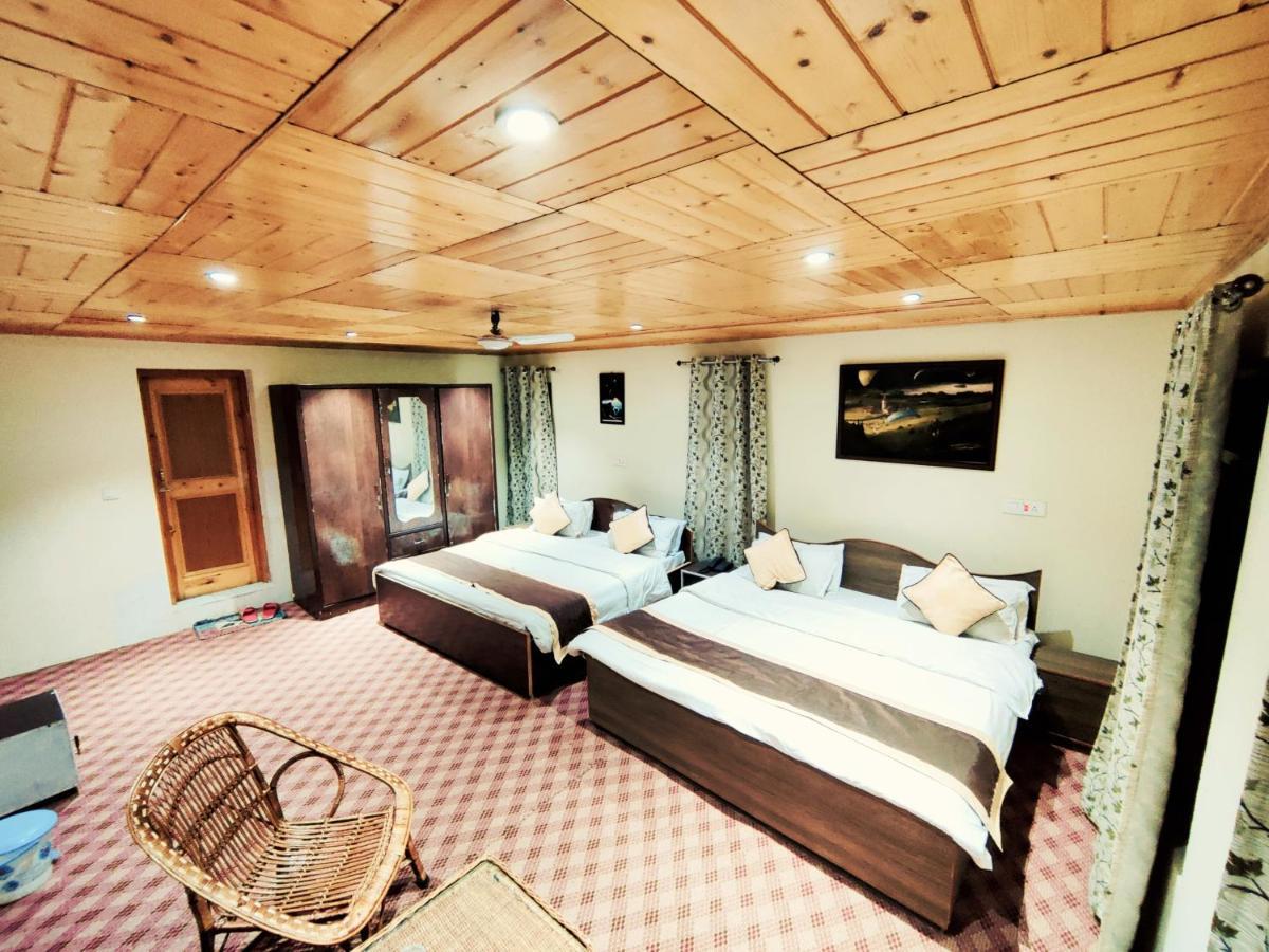 Hotel Sheesha Residency Srīnagar Exteriér fotografie